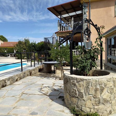 Casa Rural Mi Descanso Valdefuentes de Sangusín Екстериор снимка