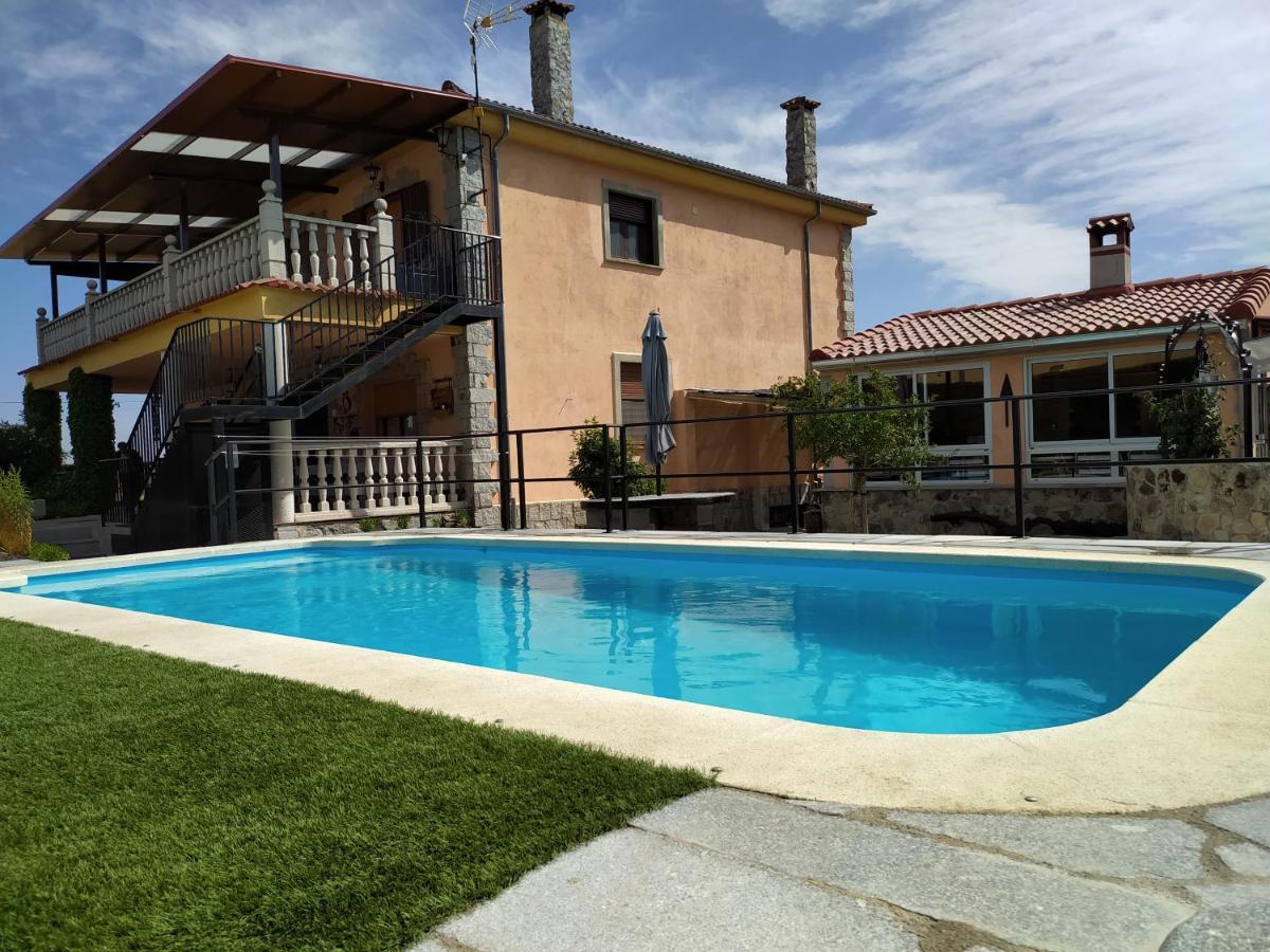 Casa Rural Mi Descanso Valdefuentes de Sangusín Екстериор снимка